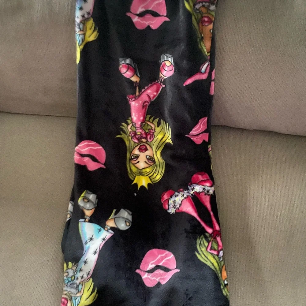 Bratz Dolls in Costumes Plush Throw Blanket